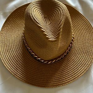 Woman’s straw hat